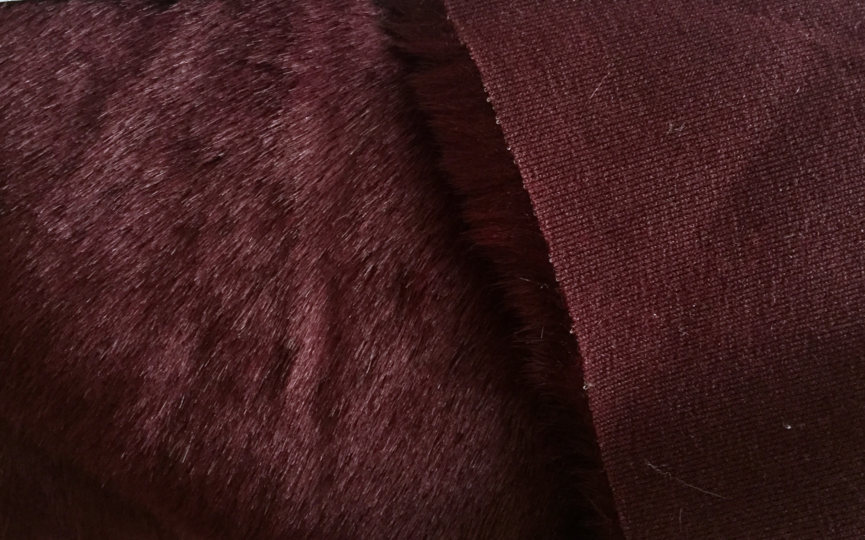 Merlot Luxury Teddy faux fur swatch
