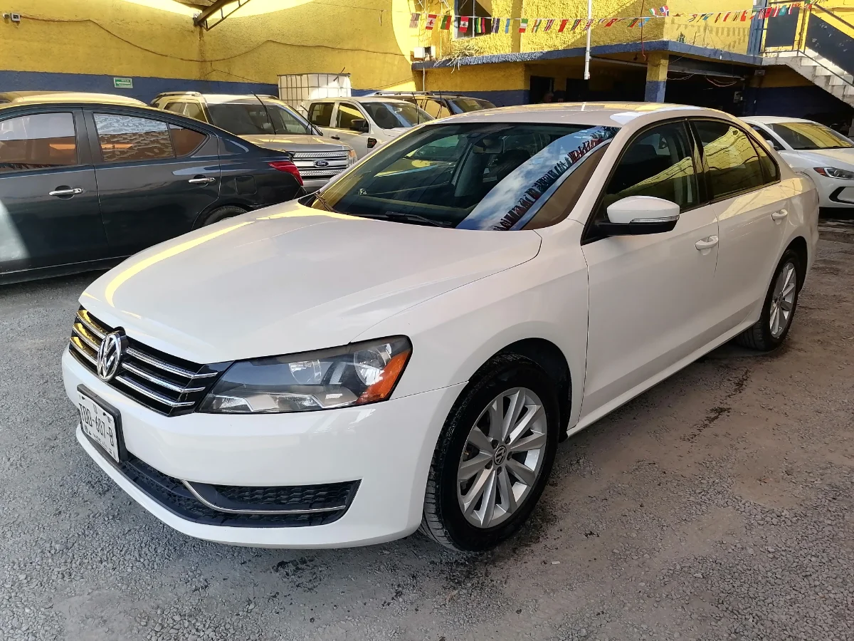 VOLKSWAGEN PASSAT COMFORTLINE