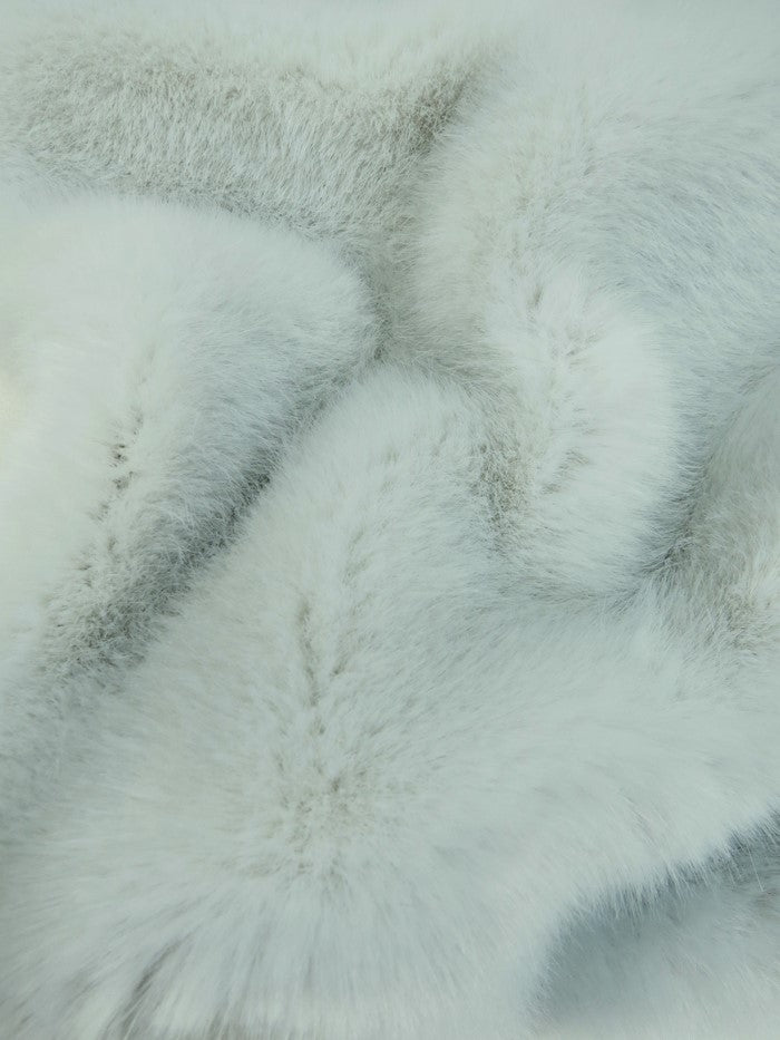 Stretch Platinum faux fur swatch
