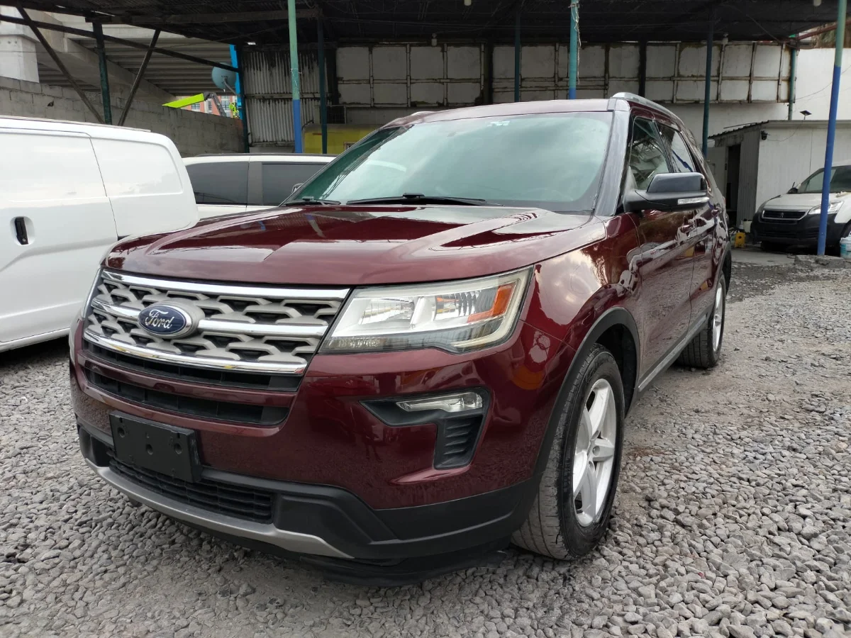 FORD EXPLORER XLT