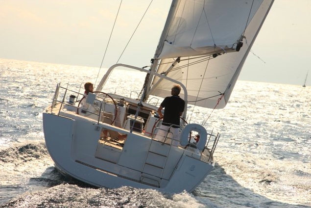 Yacht layout example