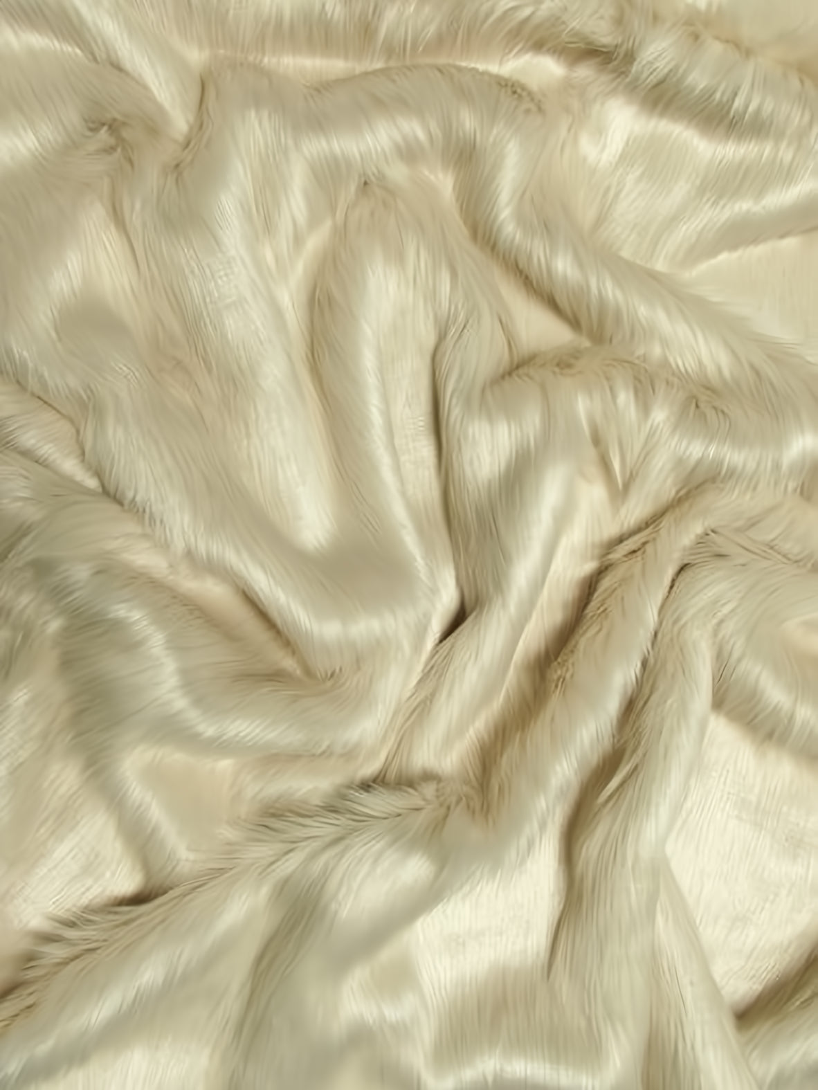 Latte Shaggy faux fur swatch