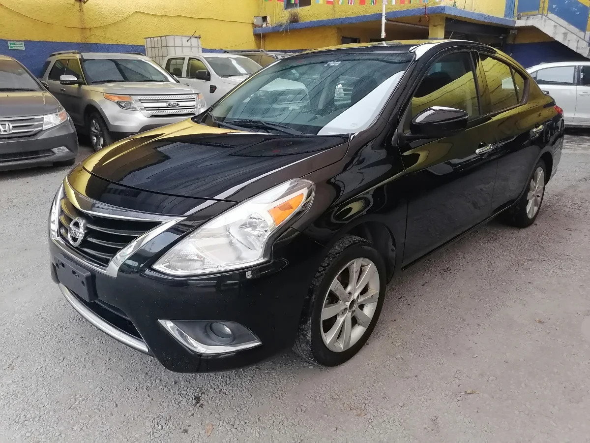 NISSAN VERSA ADVANCE