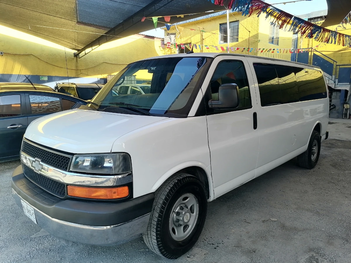 CHEVROLET EXPRESS VAN 3500