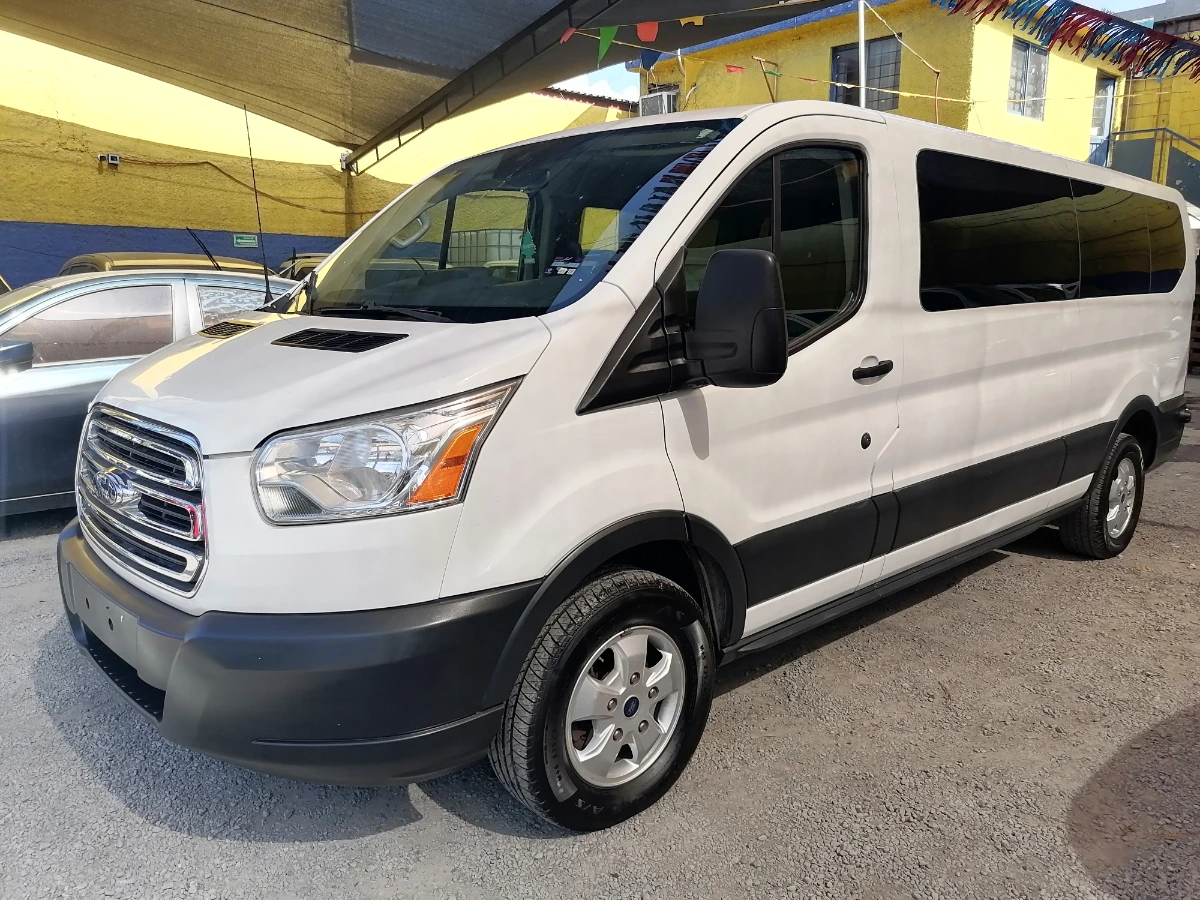 FORD TRANSIT XLT